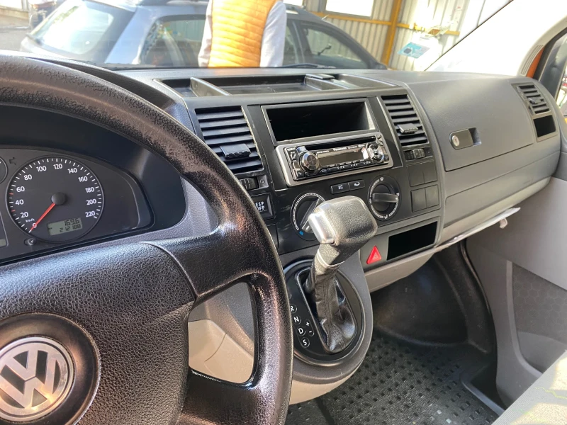 VW Transporter, снимка 8 - Бусове и автобуси - 47462803