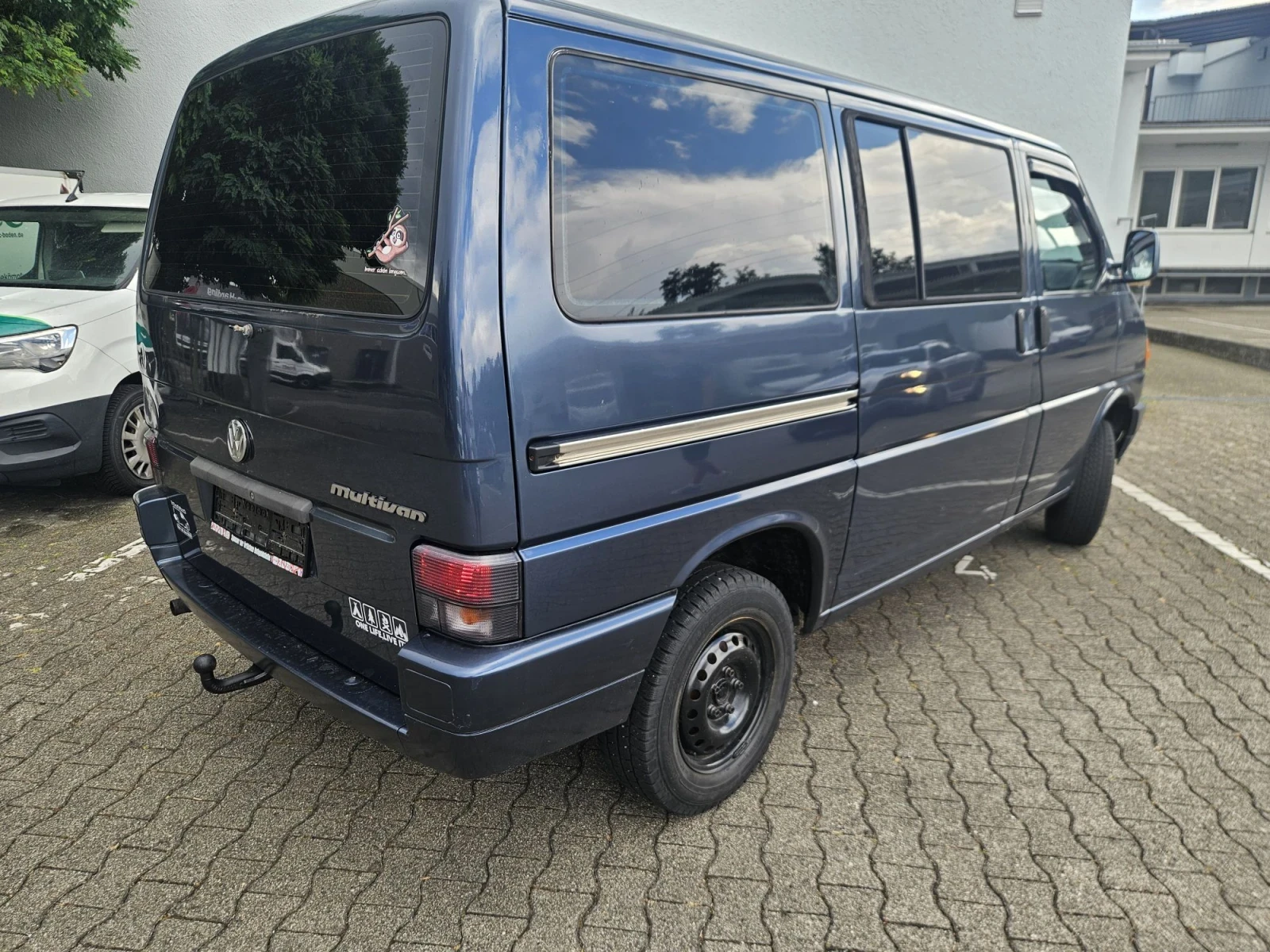 VW Multivan 2.5 T4 4?4 Top, снимка 7 - Бусове и автобуси - 56185167