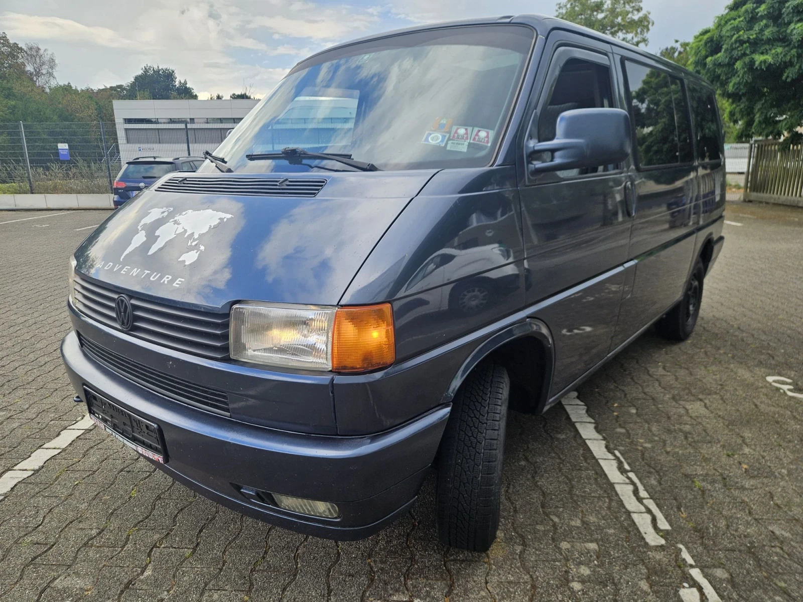 VW Multivan 2.5 T4 4?4 Top, снимка 2 - Бусове и автобуси - 56185167