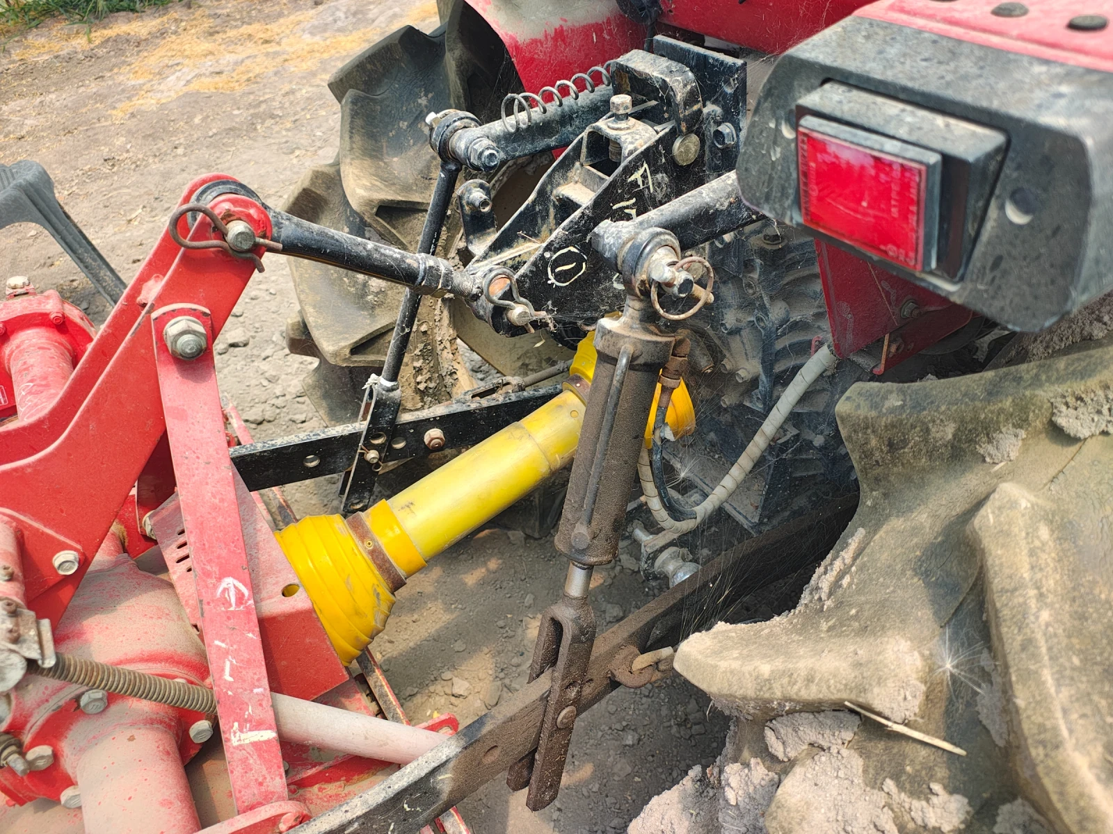 Трактор Yanmar 17.5, снимка 6 - Селскостопанска техника - 55439954
