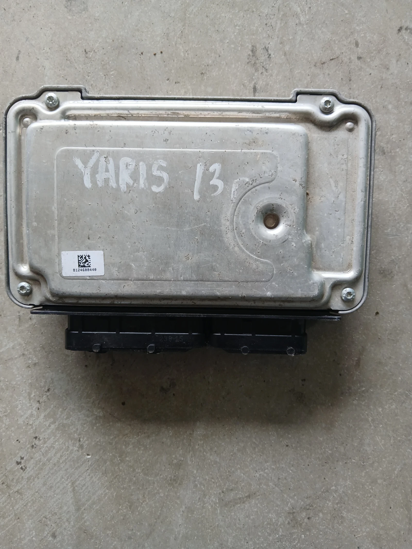 89661-0DF10 Компютър Toyota Yaris 2013г, снимка 2 - Части - 54763960