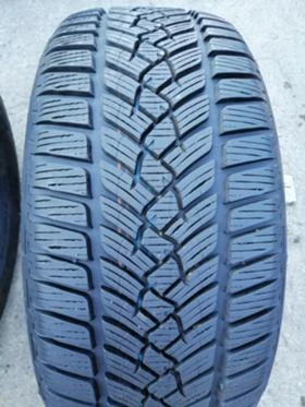 Гуми Зимни 245/45R18, снимка 1