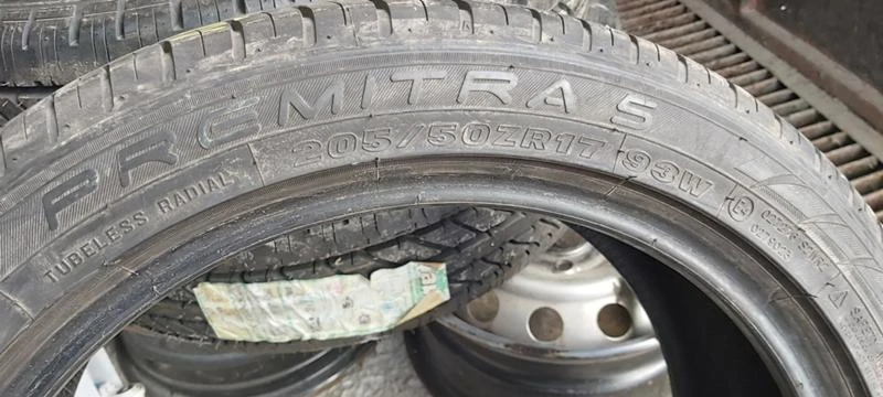 Гуми Летни 205/50R17, снимка 7 - Гуми и джанти - 32902254