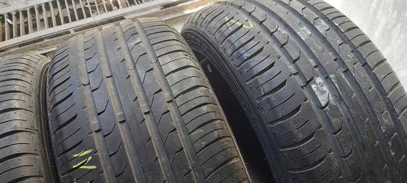 Гуми Летни 205/50R17, снимка 4 - Гуми и джанти - 32902254