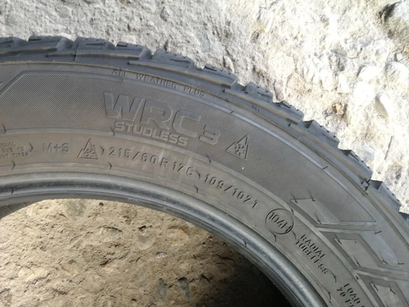 Гуми Зимни 215/60R17, снимка 10 - Гуми и джанти - 45864132