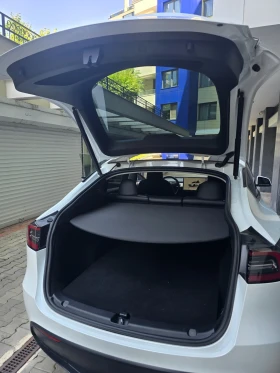 Tesla Model Y Long Range пълна гаранция, снимка 6