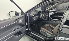 Toyota Camry 2.5 LE Hybrid, снимка 10