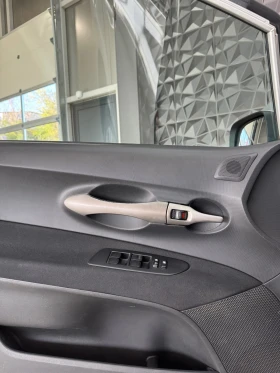 Обява за продажба на Toyota Auris ~7 900 лв. - изображение 7