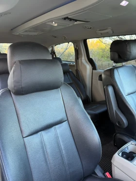 Chrysler Town and Country - 12000 € / 23469.96 лв. - 86316159 11