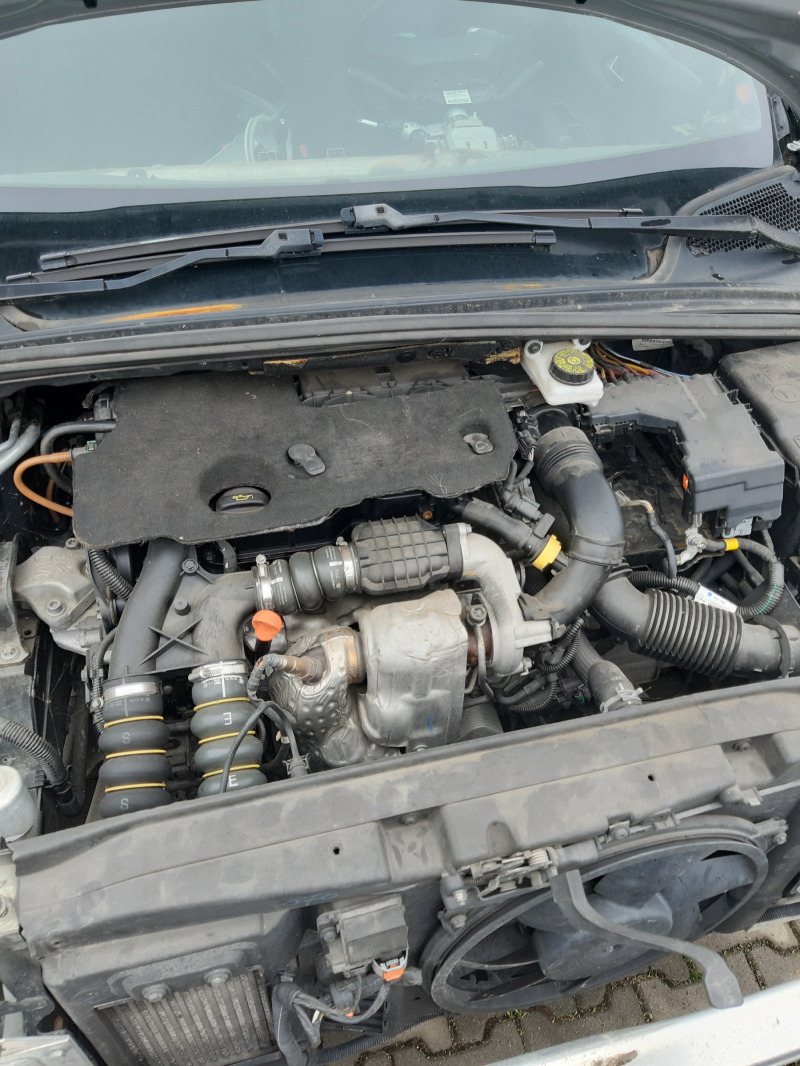 Citroen C4 1.6 хди и 1.6 бензин, снимка 6 - Автомобили и джипове - 43296316