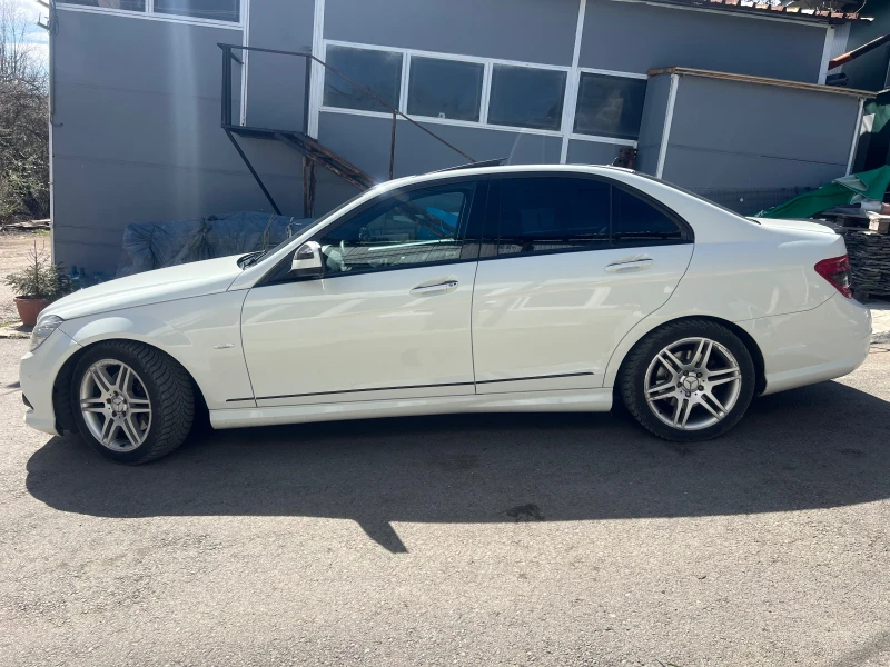 Mercedes-Benz C 350, снимка 3 - Автомобили и джипове - 48386212