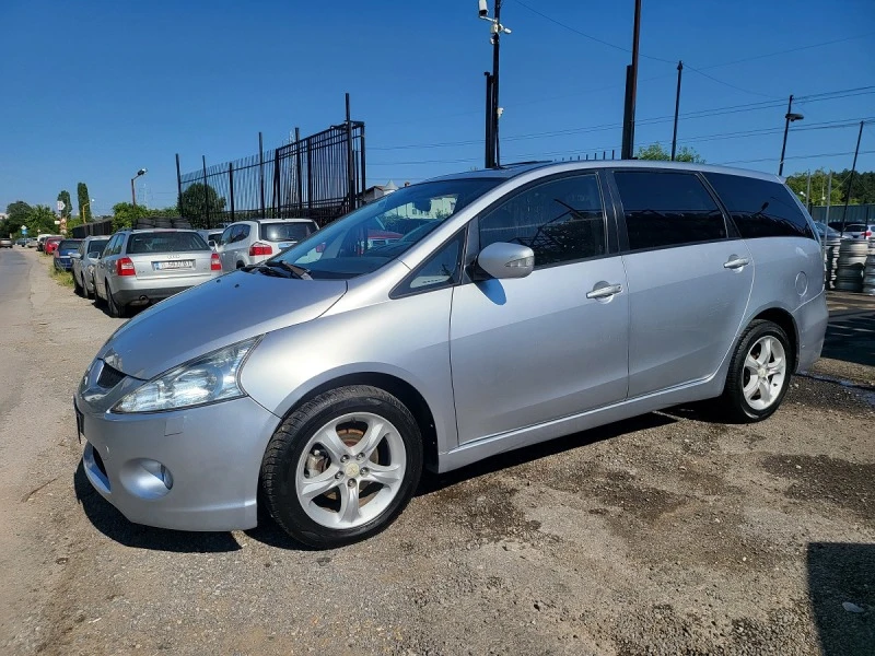 Mitsubishi Grandis 2.0 7места кожен салон, снимка 3 - Автомобили и джипове - 47061144