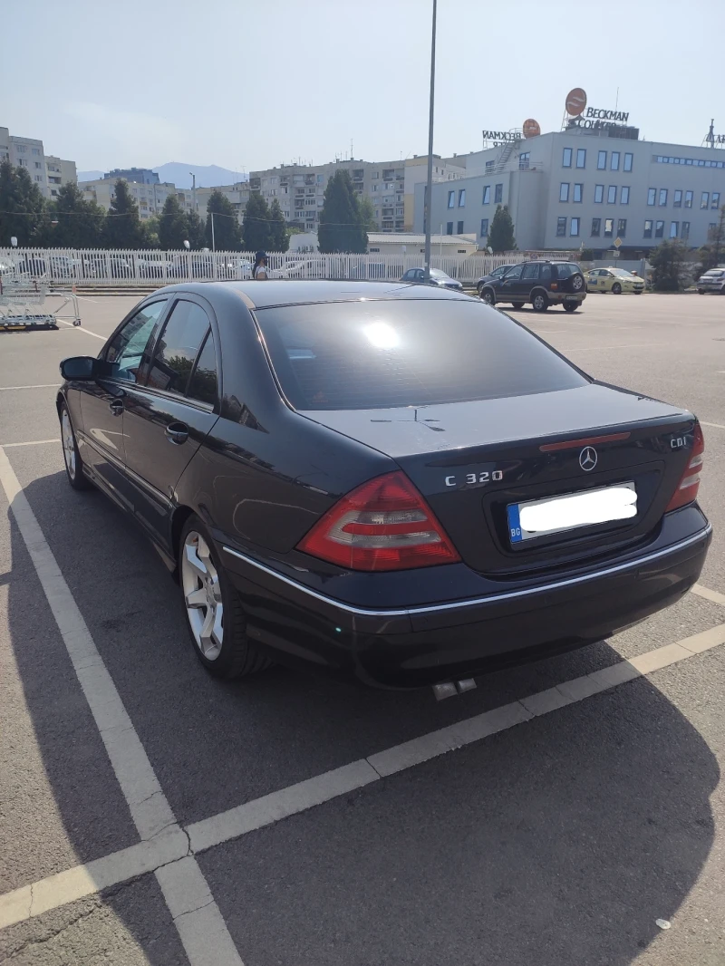 Mercedes-Benz C 320 Sport Edition, снимка 4 - Автомобили и джипове - 47610500