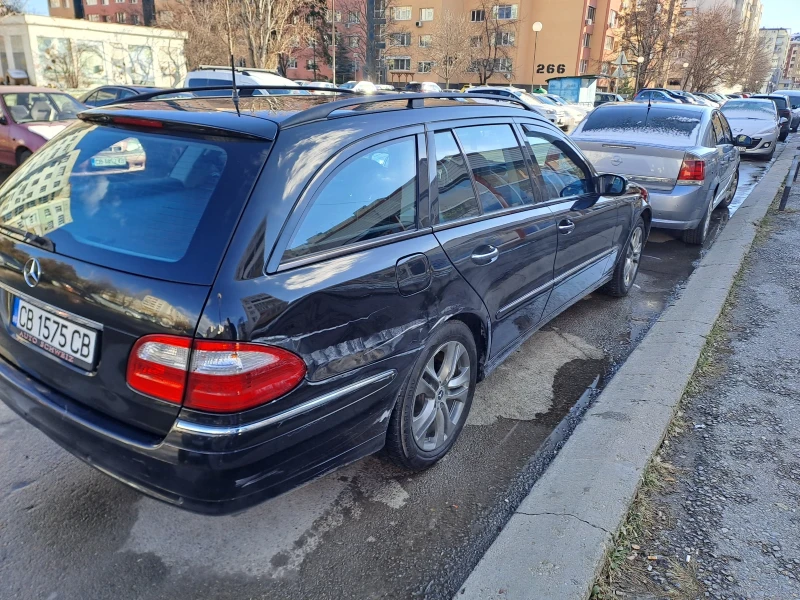 Mercedes-Benz E 320, снимка 4 - Автомобили и джипове - 48758813