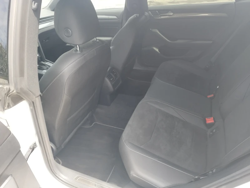 VW Arteon R-line, снимка 10 - Автомобили и джипове - 52505468