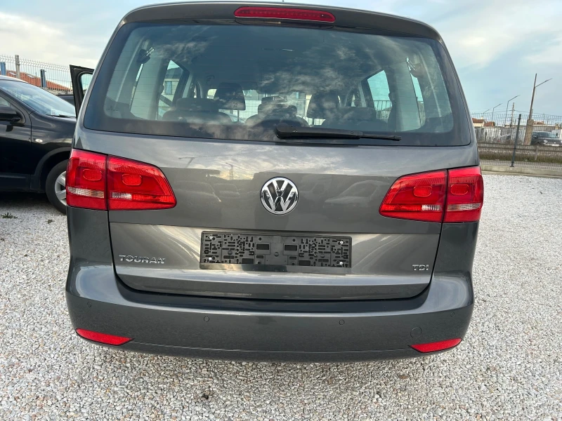 VW Touran 1.6 TDI NAVI, снимка 7 - Автомобили и джипове - 52412118