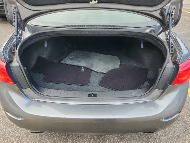 Infiniti Q50 * АВТО КРЕДИТ* ЦЕНА ДО БГ * СЕРВИЗНА ИСТОРИЯ * , снимка 11 - Автомобили и джипове - 52516028