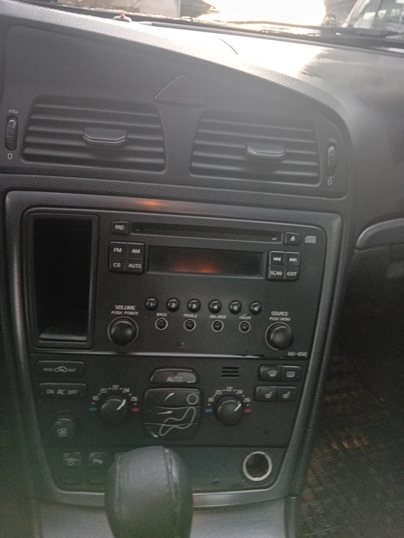 Volvo S60, снимка 9 - Автомобили и джипове - 52794056