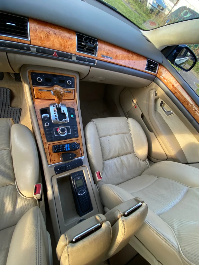 Audi A8 D3 4E 4.2i Long 335кс, снимка 3 - Автомобили и джипове - 53038196