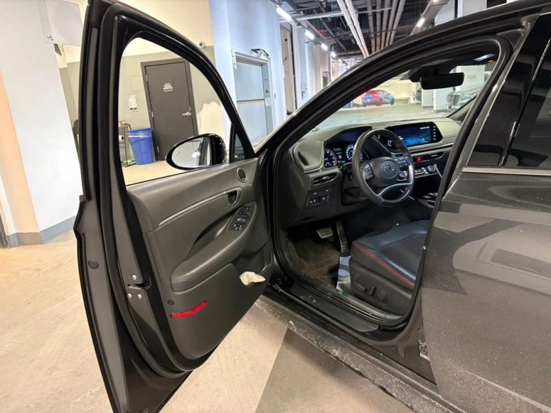 Hyundai Sonata * Sport * CARFAX * БЕЗ ПЪРВОНАЧАЛНА ВНОСКА, снимка 5 - Автомобили и джипове - 53201164