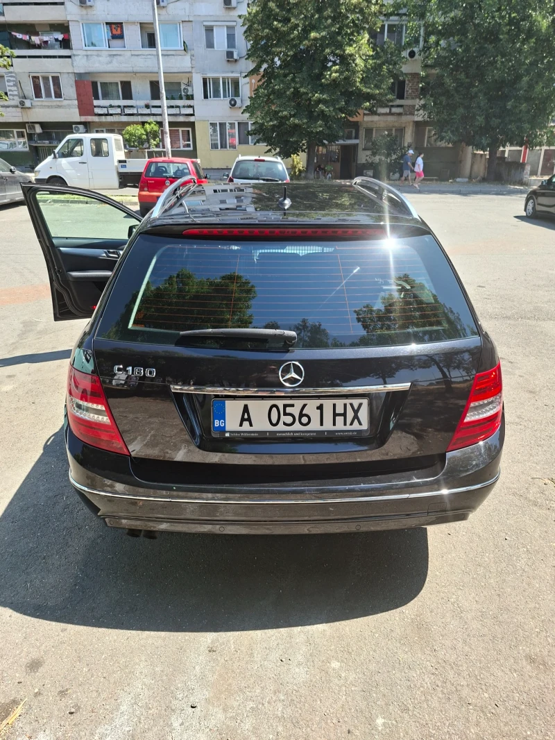 Mercedes-Benz C 180, снимка 3 - Автомобили и джипове - 53356486