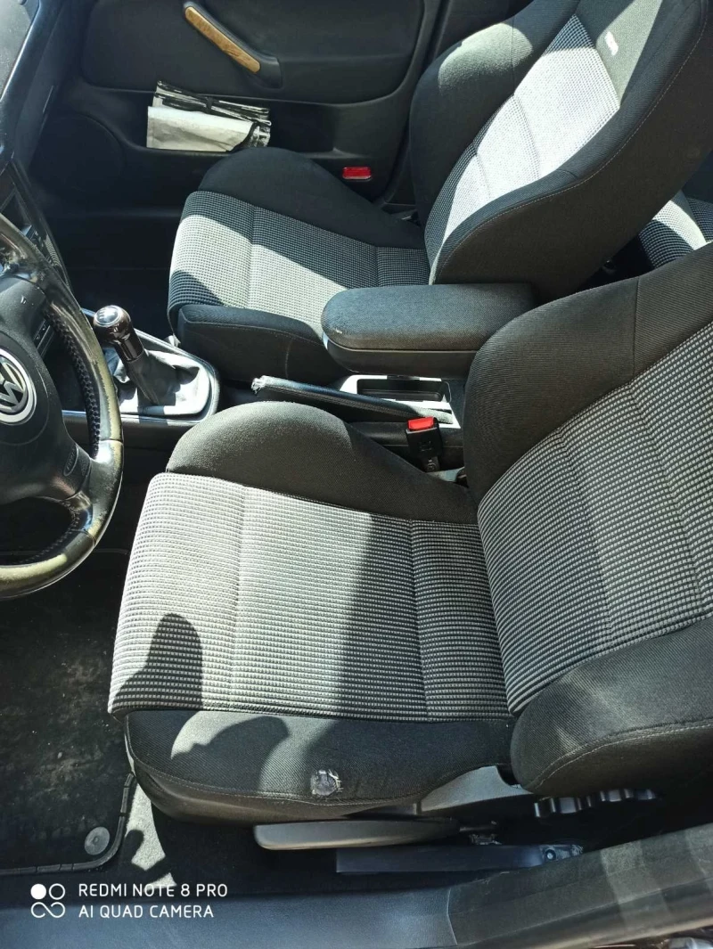 VW Golf, снимка 16 - Автомобили и джипове - 53400331