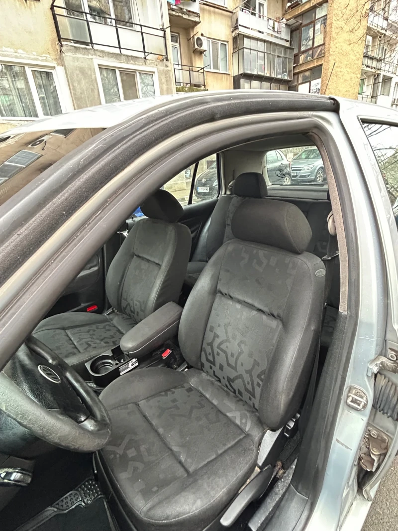 VW Golf, снимка 9 - Автомобили и джипове - 53484000