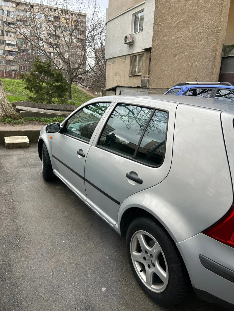 VW Golf, снимка 10 - Автомобили и джипове - 53484000