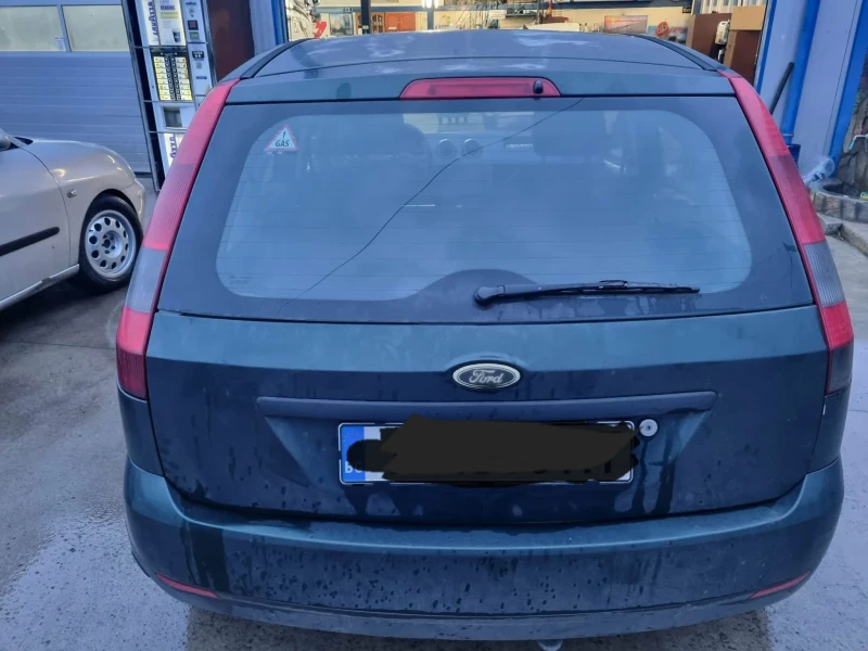 Ford Fiesta 1.3, снимка 2 - Автомобили и джипове - 53528703
