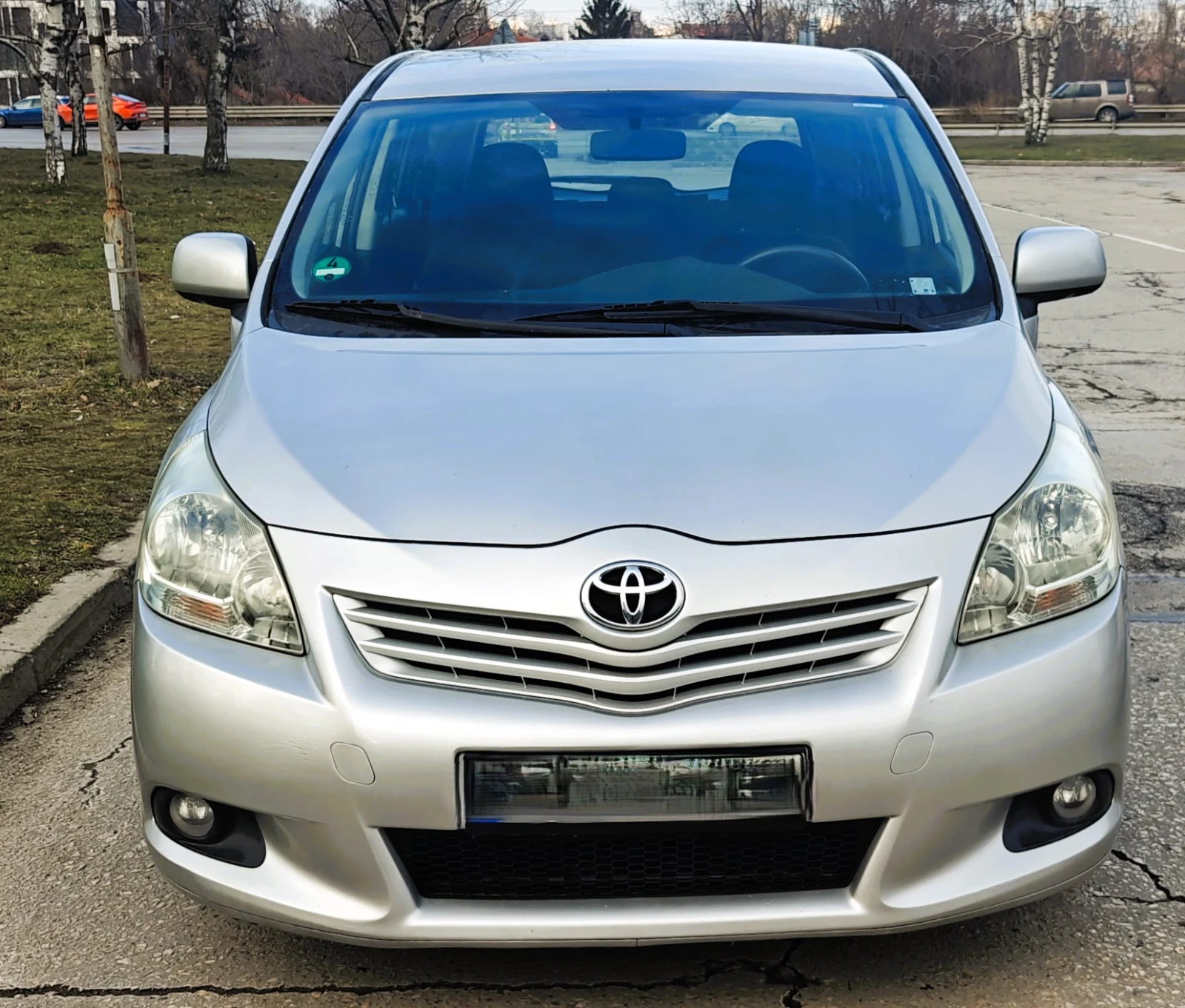 Toyota Verso 1.6i, снимка 1