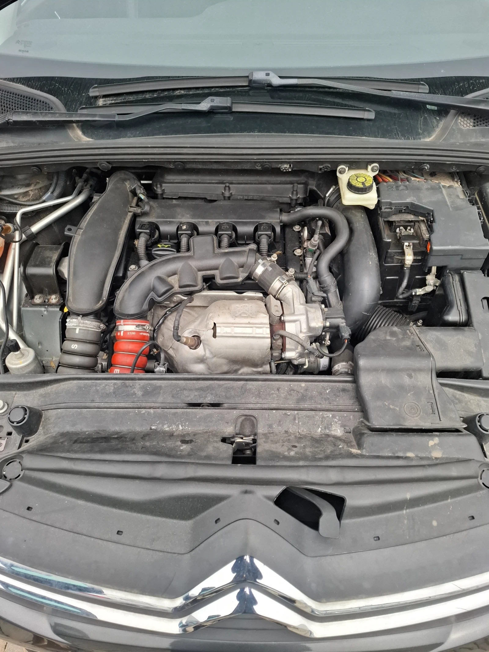 Citroen C4 1.6 хди и 1.6 бензин, снимка 10 - Автомобили и джипове - 43296316