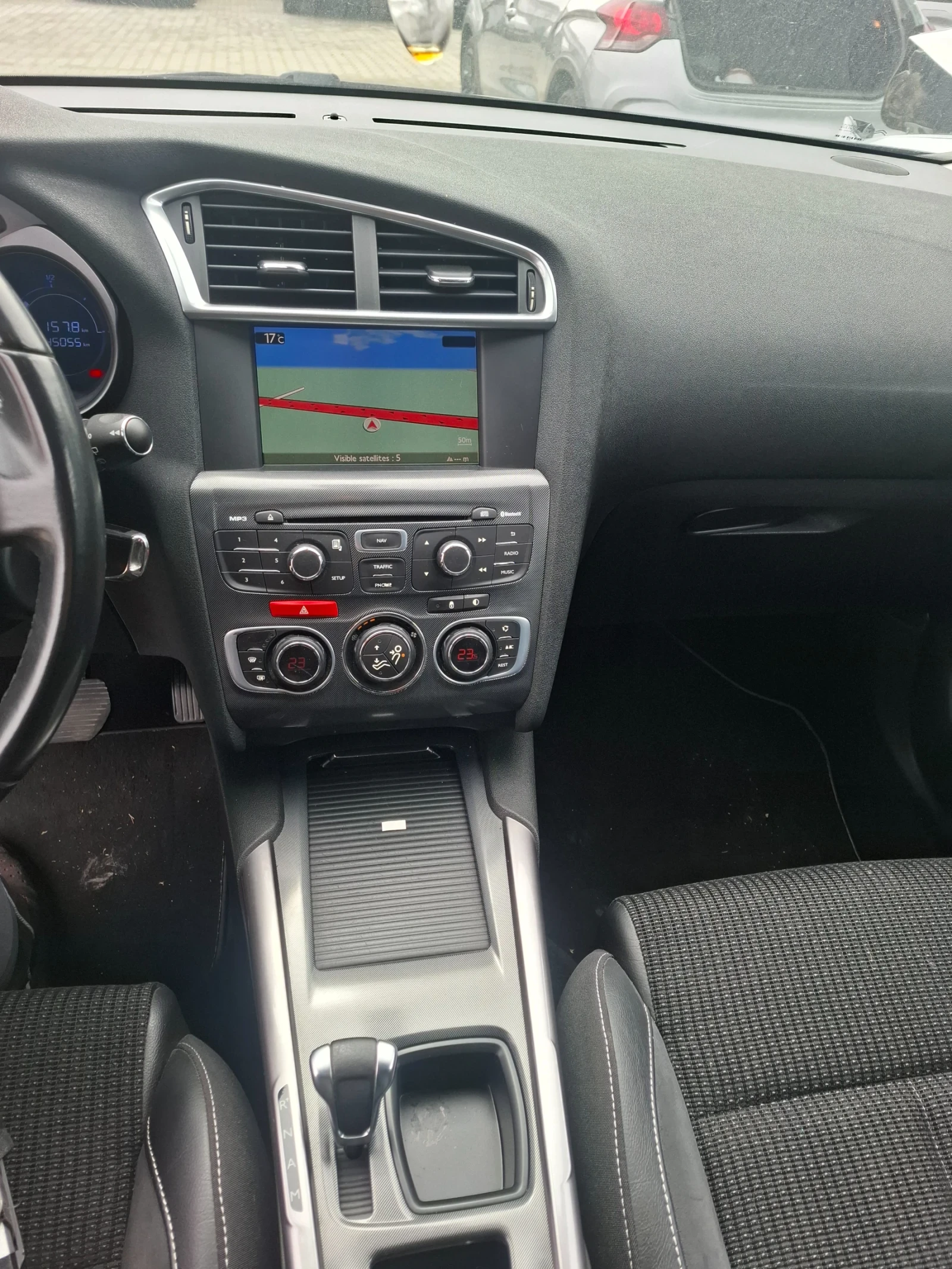 Citroen C4 1.6 хди и 1.6 бензин, снимка 11 - Автомобили и джипове - 43296316