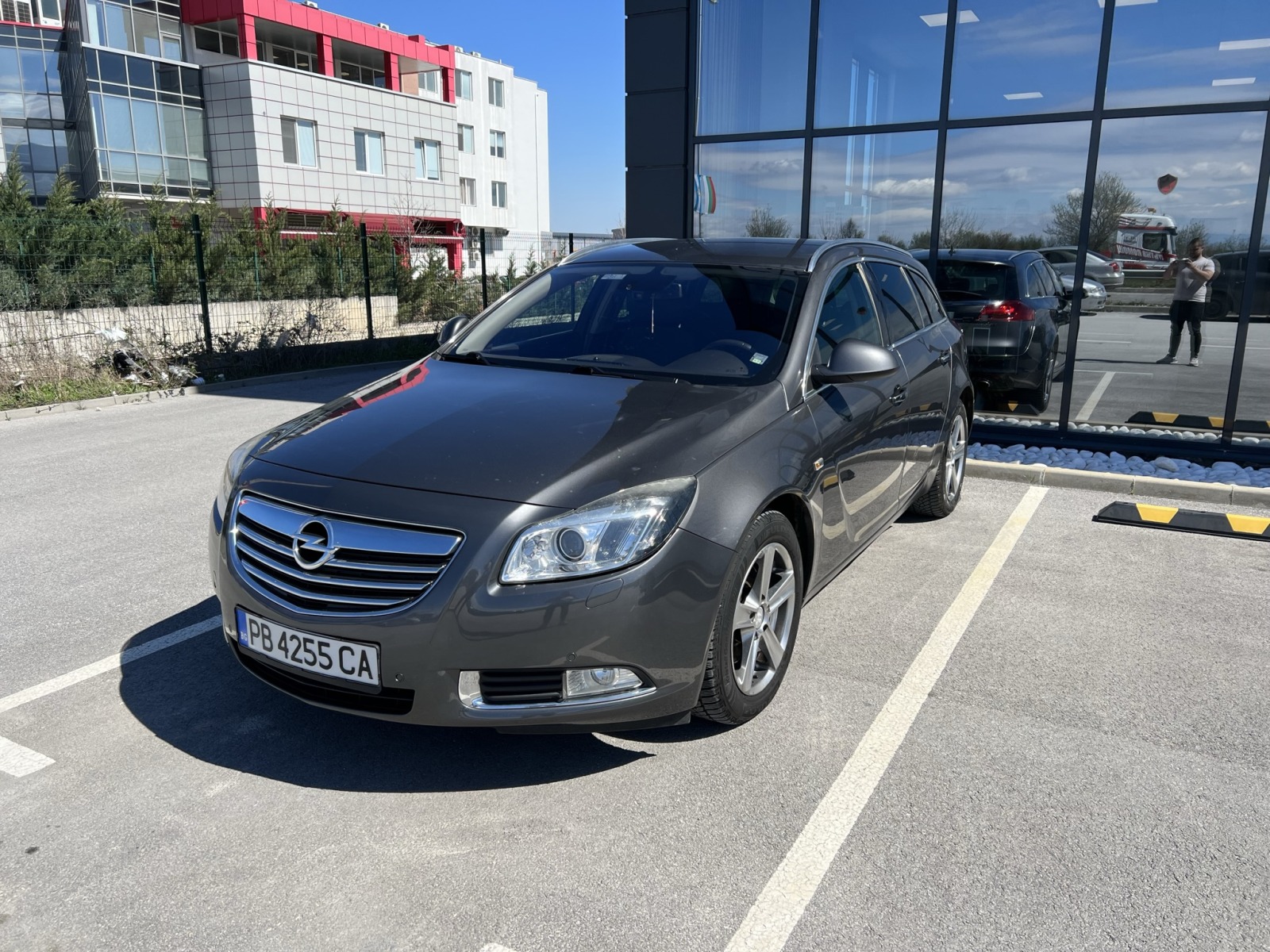 Opel Insignia  - изображение 1