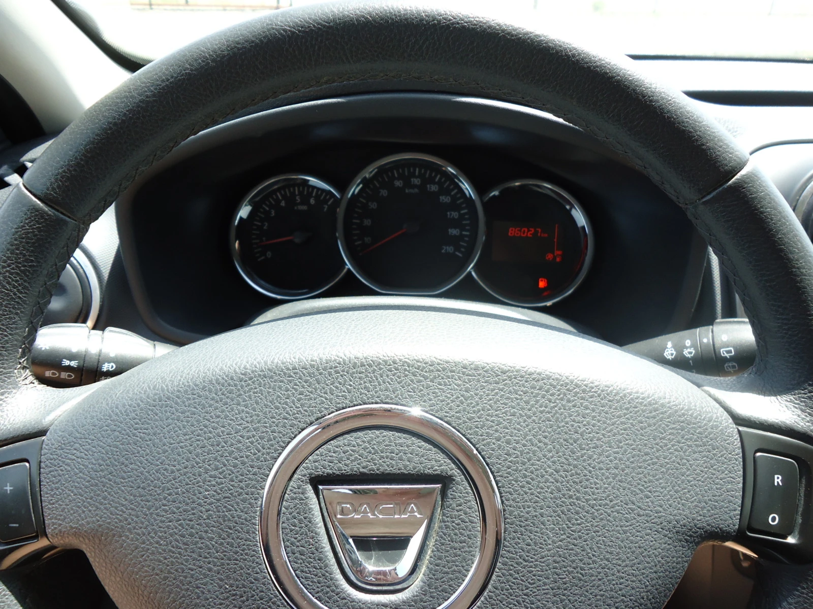 Dacia Sandero 0.9 Tce STEPWAY навигация | Mobile.bg — изображение 13