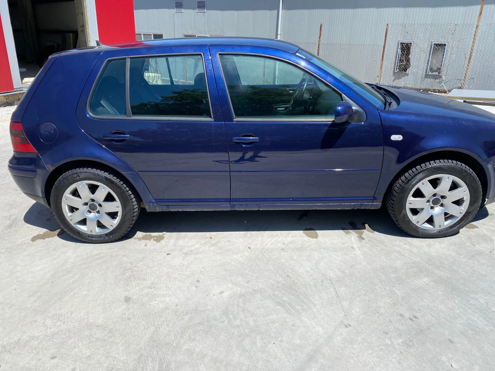 VW Golf 1.9 тди 101 к.с. 4х4 Нов внос Собствен Лизинг - изображение 8