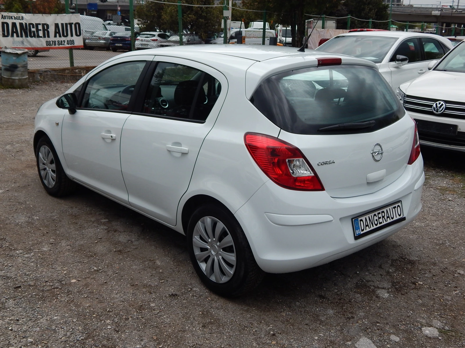 Opel Corsa 1.2i* ГАЗ* СЕРВИЗНИ ДОКУМЕНТИ*  - изображение 6