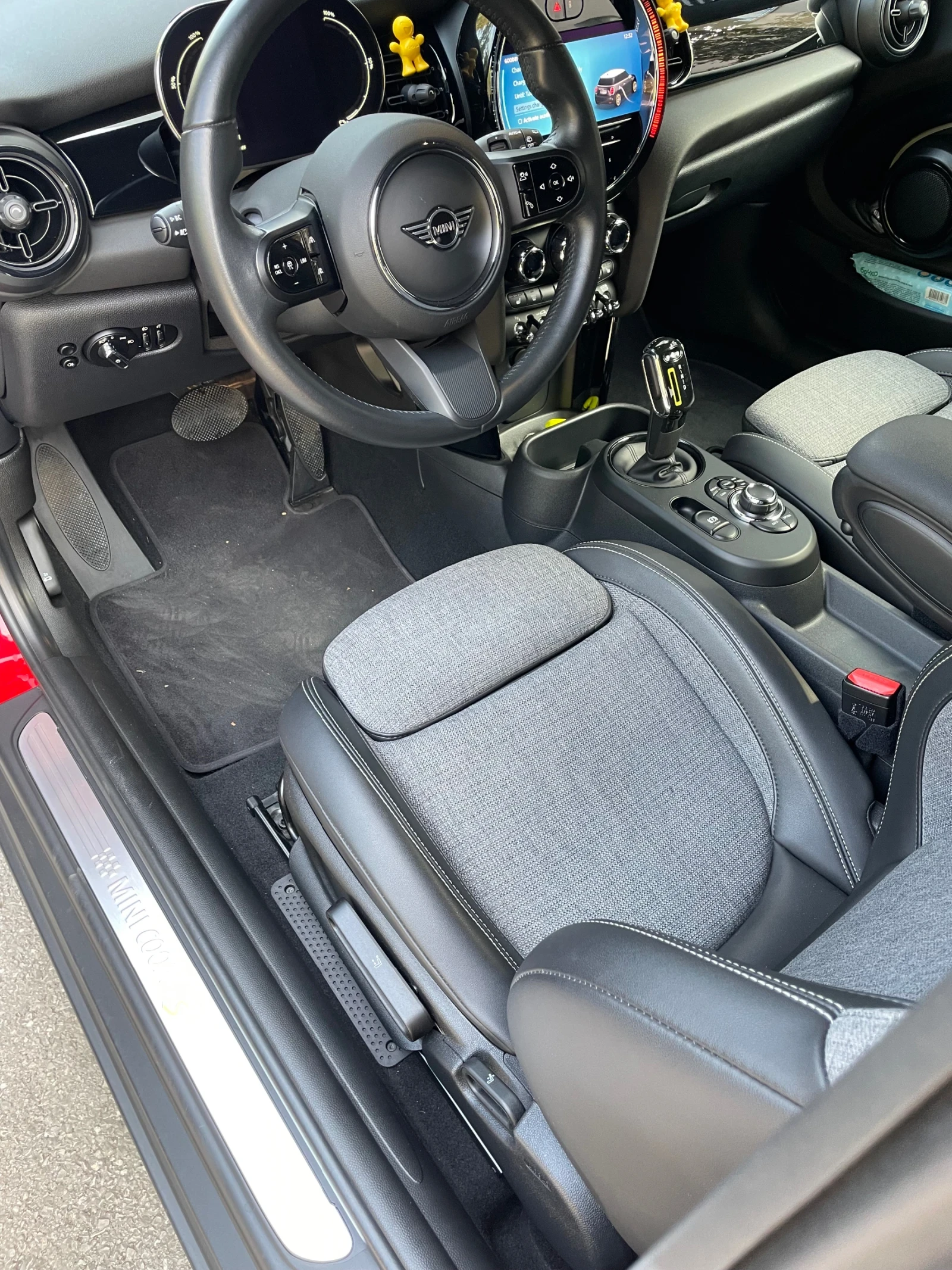 Mini Cooper s SE electric - изображение 7