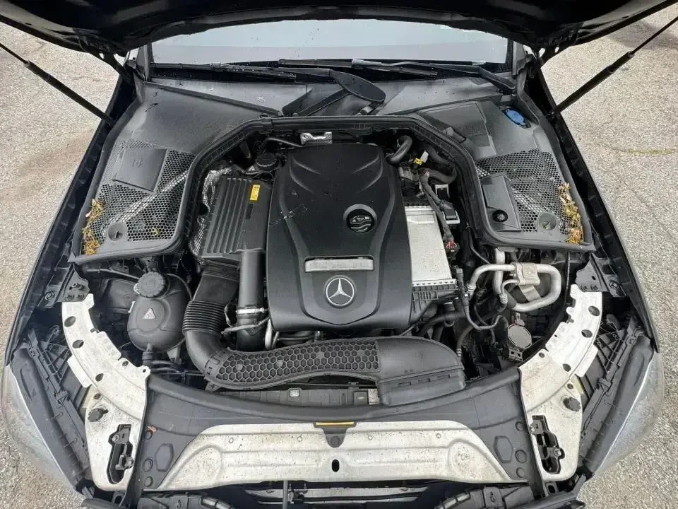 Mercedes-Benz C 300 4MATIC - изображение 9
