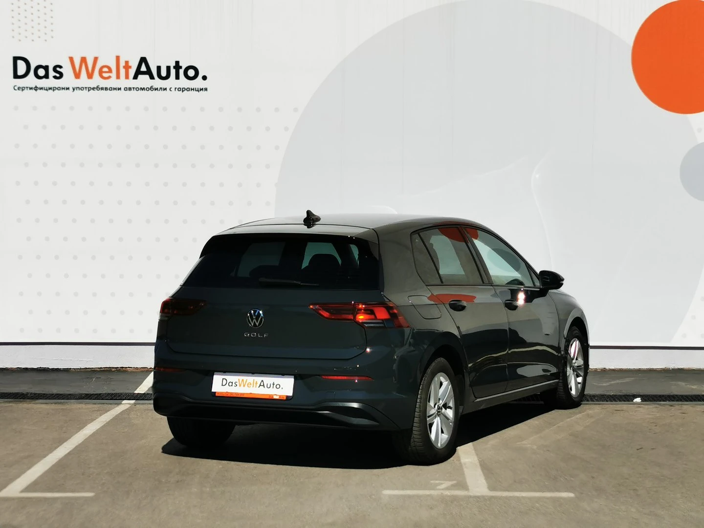VW Golf 8 Life 2.0 TDI SCR - изображение 2