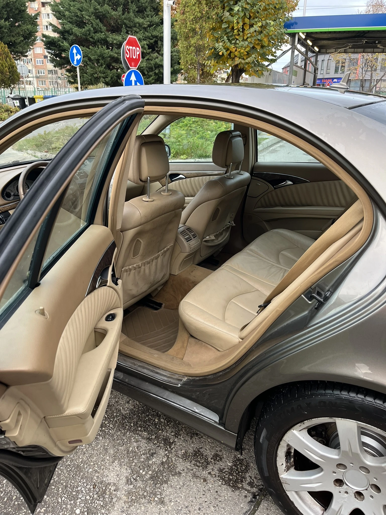 Mercedes-Benz E 280 facelift, 3ти собственик - изображение 9