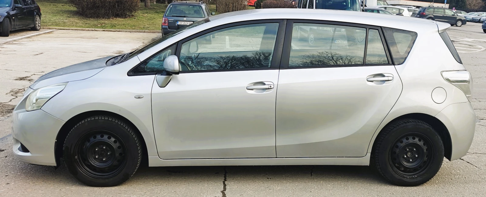 Toyota Verso 1.6i - изображение 8