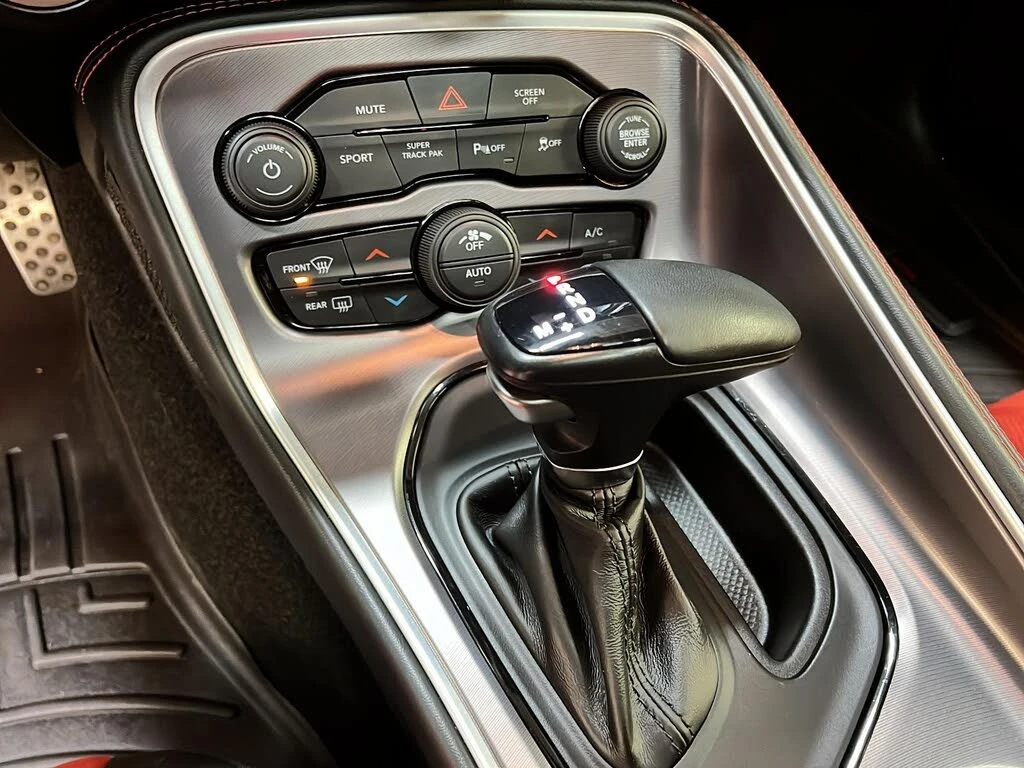 Dodge Challenger R/T * ����������* (���� �� ��) | Mobile.bg � ����������� 12