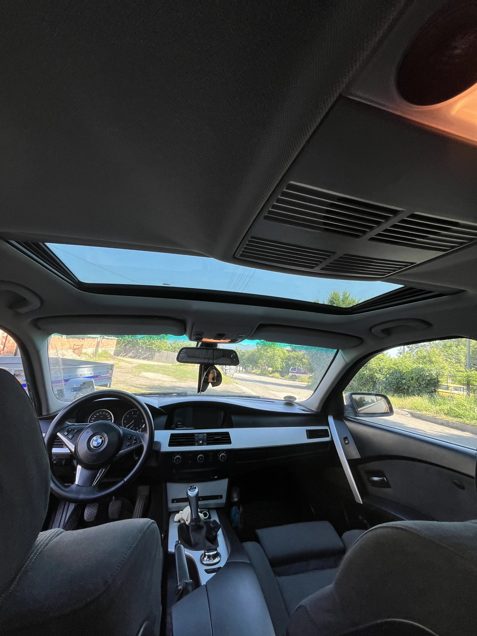 BMW 520  - изображение 10