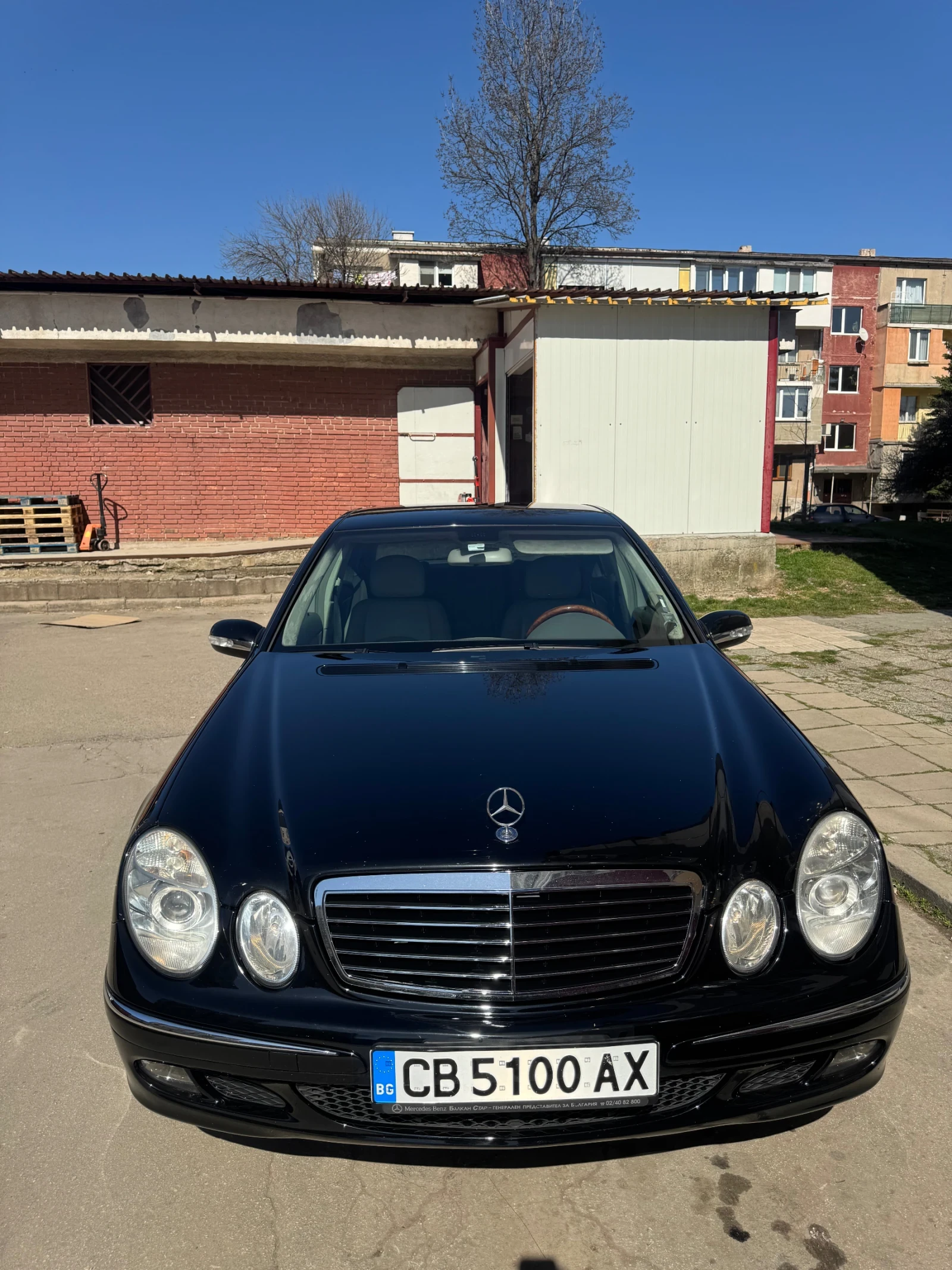 Mercedes-Benz E 350 Напълно обслужен, снимка 6 - Автомобили и джипове - 53814997