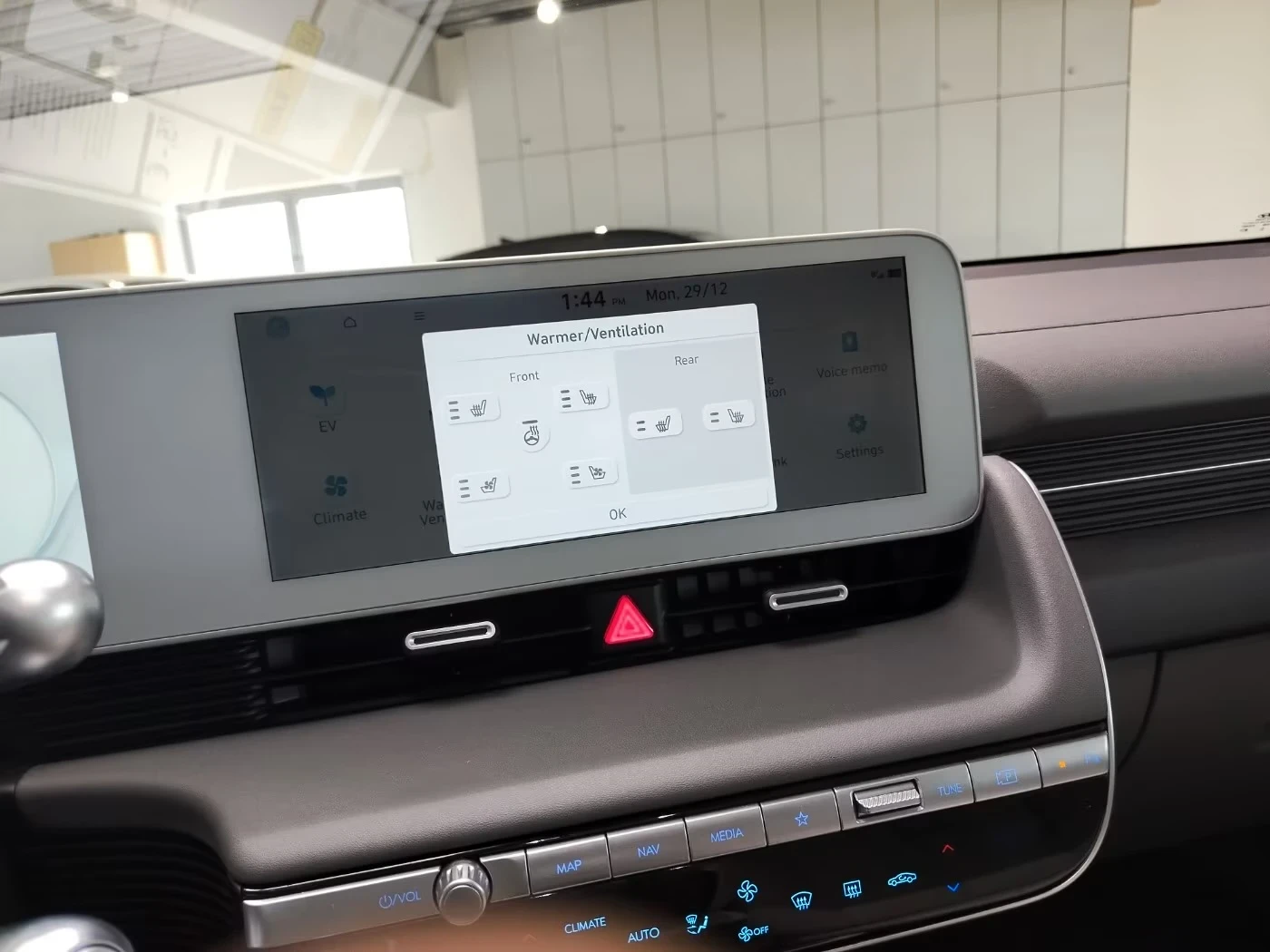 Hyundai Ioniq 5 77kW ACC Heated steering wheel / seats, снимка 11 - Автомобили и джипове - 54092127