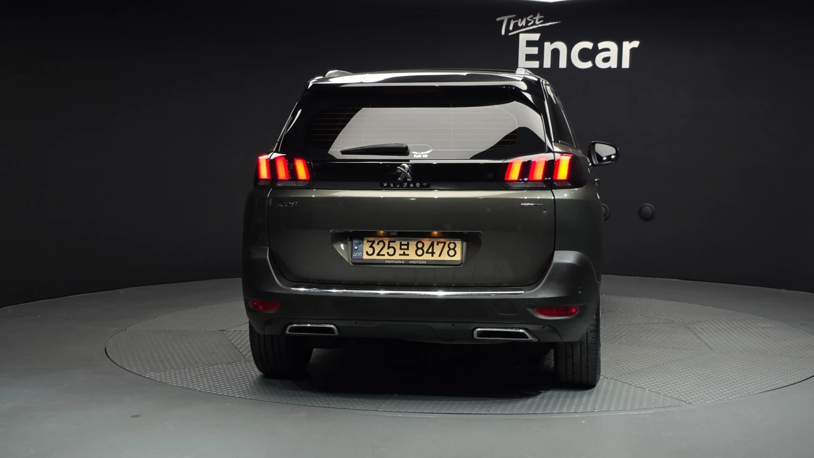 Peugeot 5008 1.5 BlueHDi GT Line | DISTRONIC | MEMORY | PANORAM, снимка 4 - Автомобили и джипове - 54703286