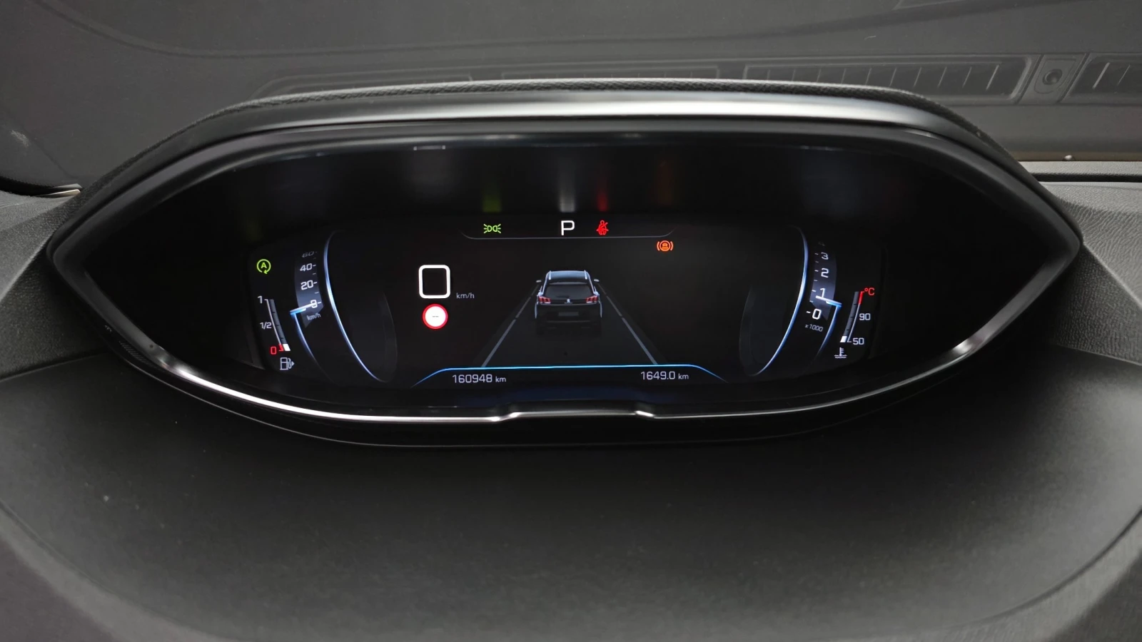 Peugeot 5008 1.5 BlueHDi GT Line | DISTRONIC | MEMORY | PANORAM, снимка 8 - Автомобили и джипове - 54703286