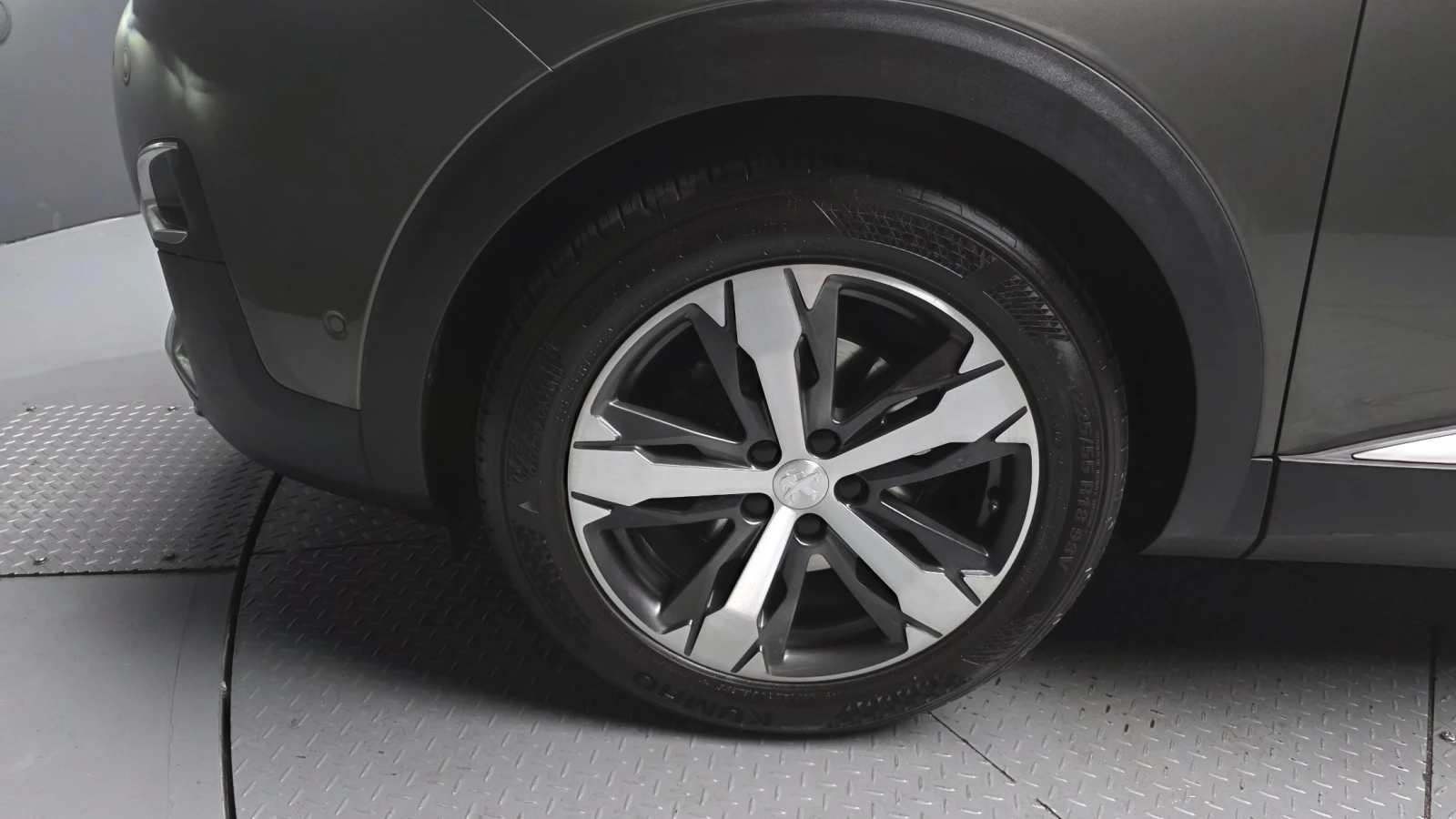 Peugeot 5008 1.5 BlueHDi GT Line | DISTRONIC | MEMORY | PANORAM, снимка 11 - Автомобили и джипове - 54703286