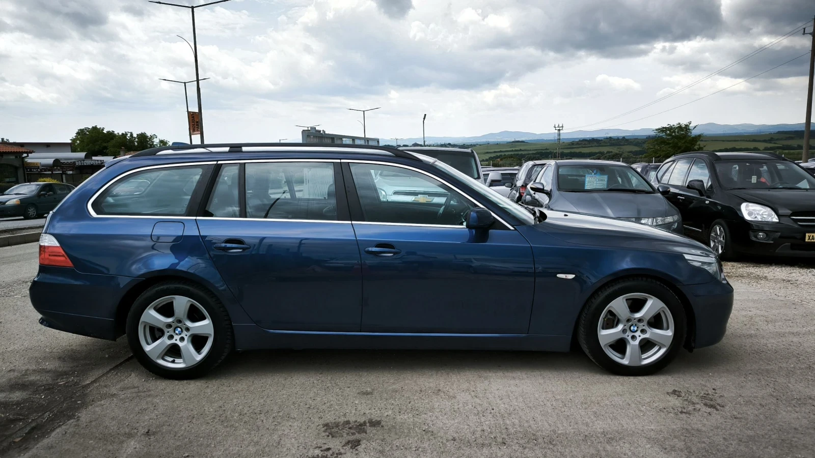 BMW 525 3.0xi, снимка 4 - Автомобили и джипове - 54752144