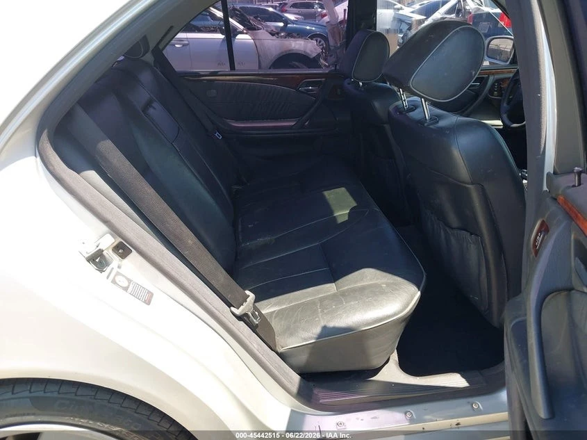 Mercedes-Benz E 430 Автокредит Цена до България, снимка 6 - Автомобили и джипове - 55133789